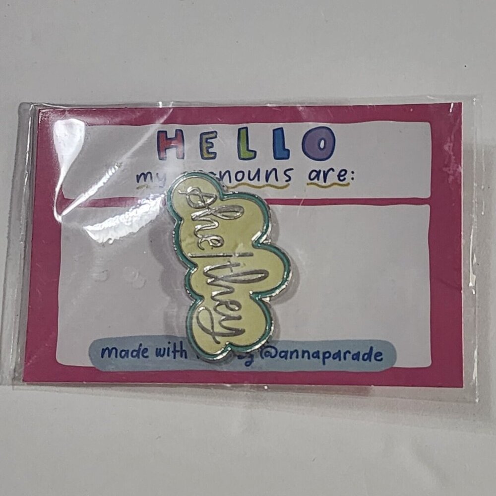 anna‎ parade hello my pronouns are she/they enamel Pin gay pride LGBTQ+ New